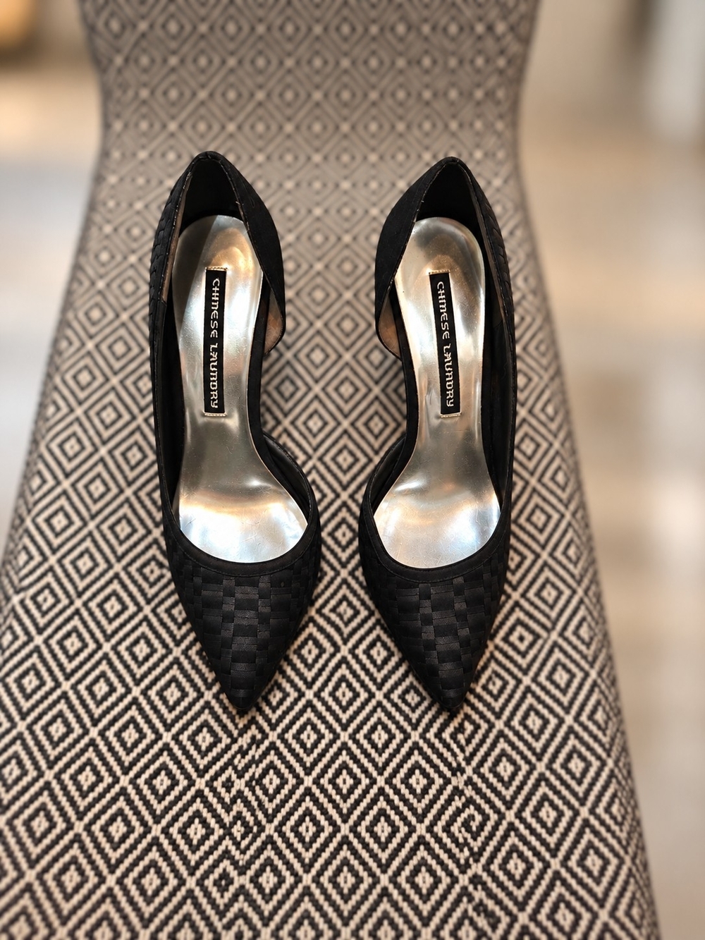 Chinese Laundry Black Woven Pointed-Toe Pumps - Size 8.5